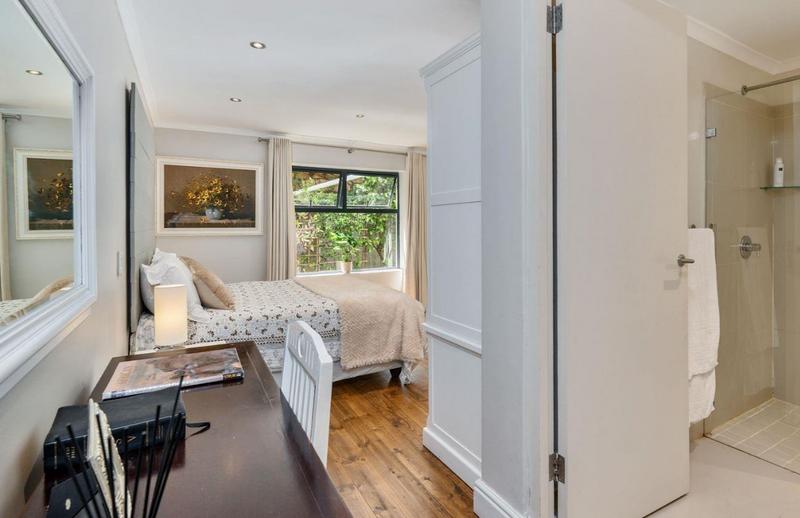 5 Bedroom Property for Sale in Hout Bay Western Cape